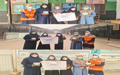 Wujud Kepedulian di Tengah Karhutla, MI Terpadu Berkah Terima Bantuan Berbagi Masker dari ParagonCorp bersama Rumah Zakat.